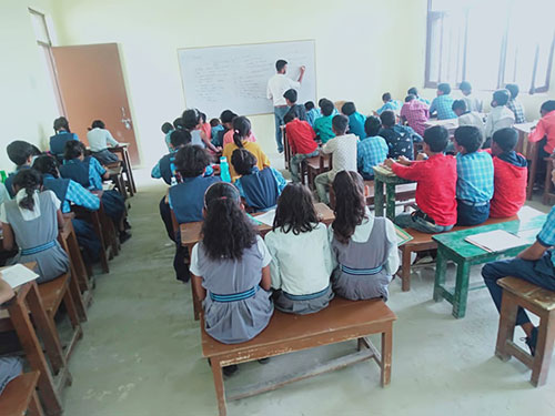 sunshine school Ikauna, Sharavasti